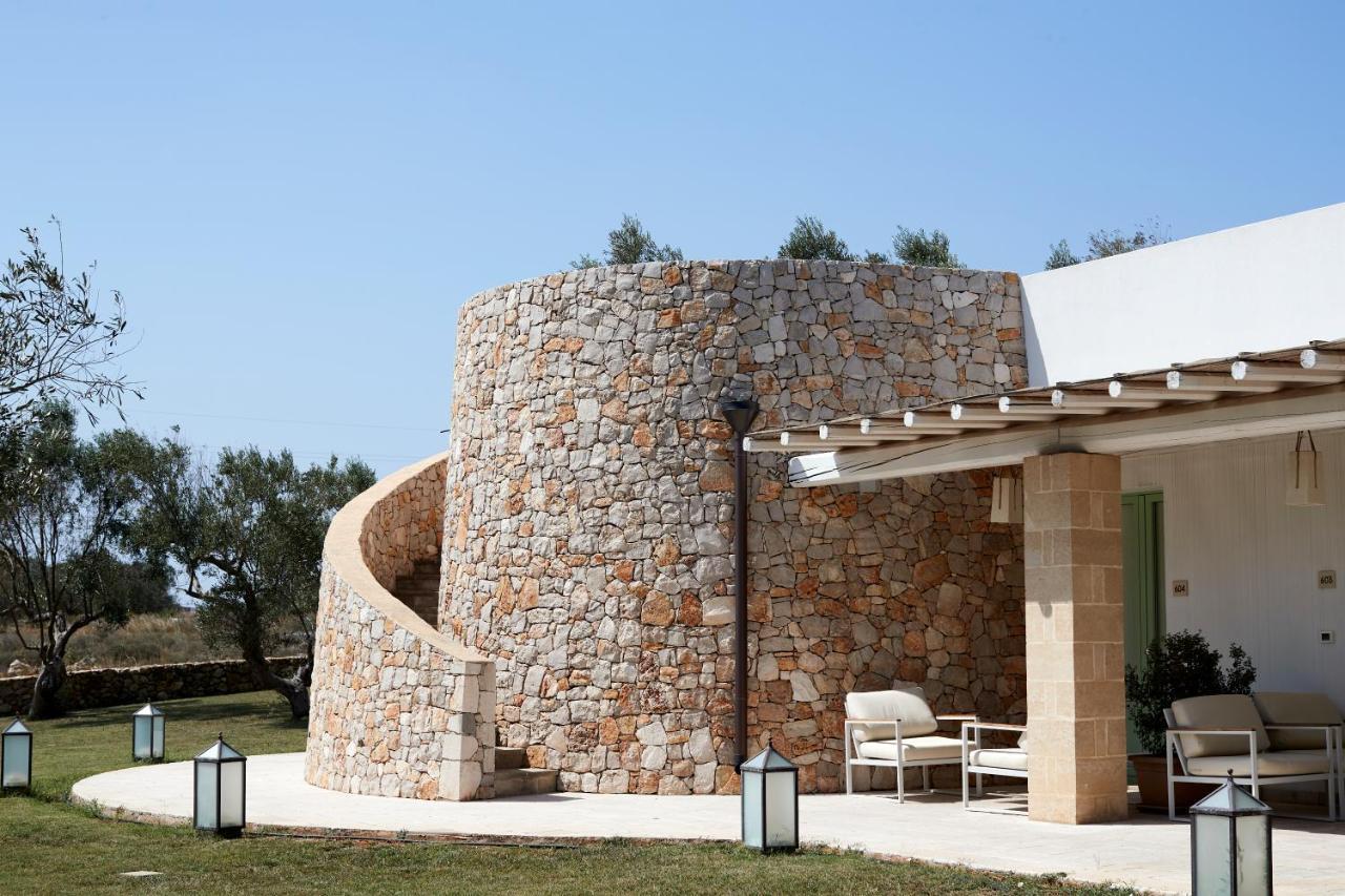 Montiro' Hotel Santa Maria di Leuca Exteriör bild