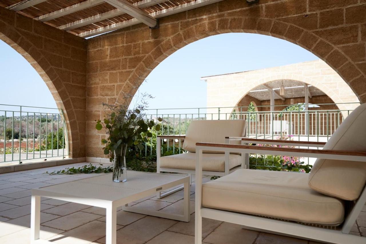 Montiro' Hotel Santa Maria di Leuca Exteriör bild