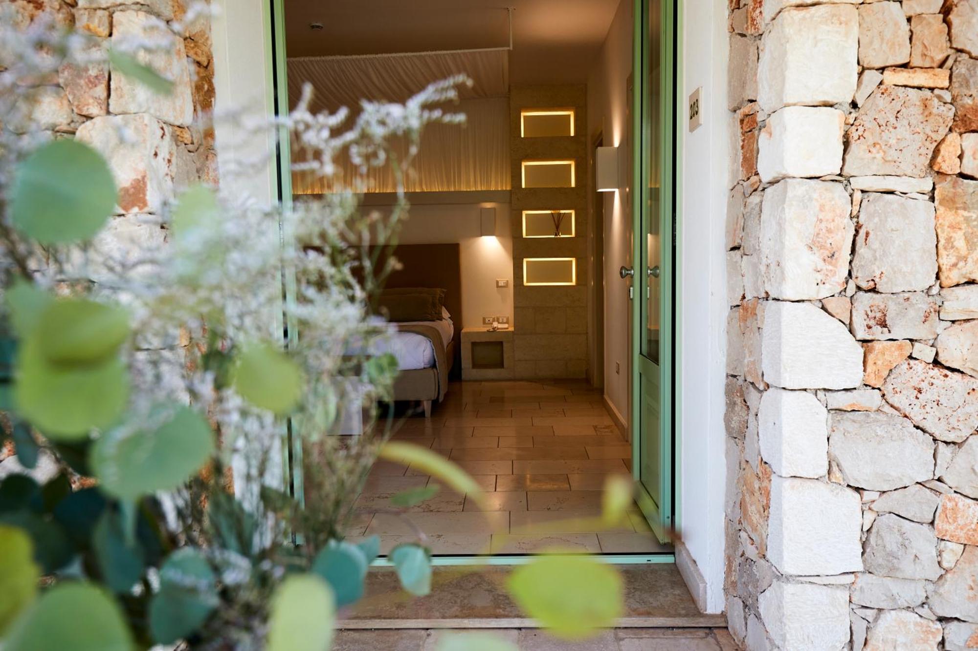 Montiro' Hotel Santa Maria di Leuca Exteriör bild